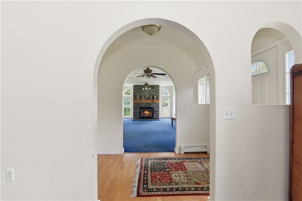 2037 Crandall Road Property Photo 15