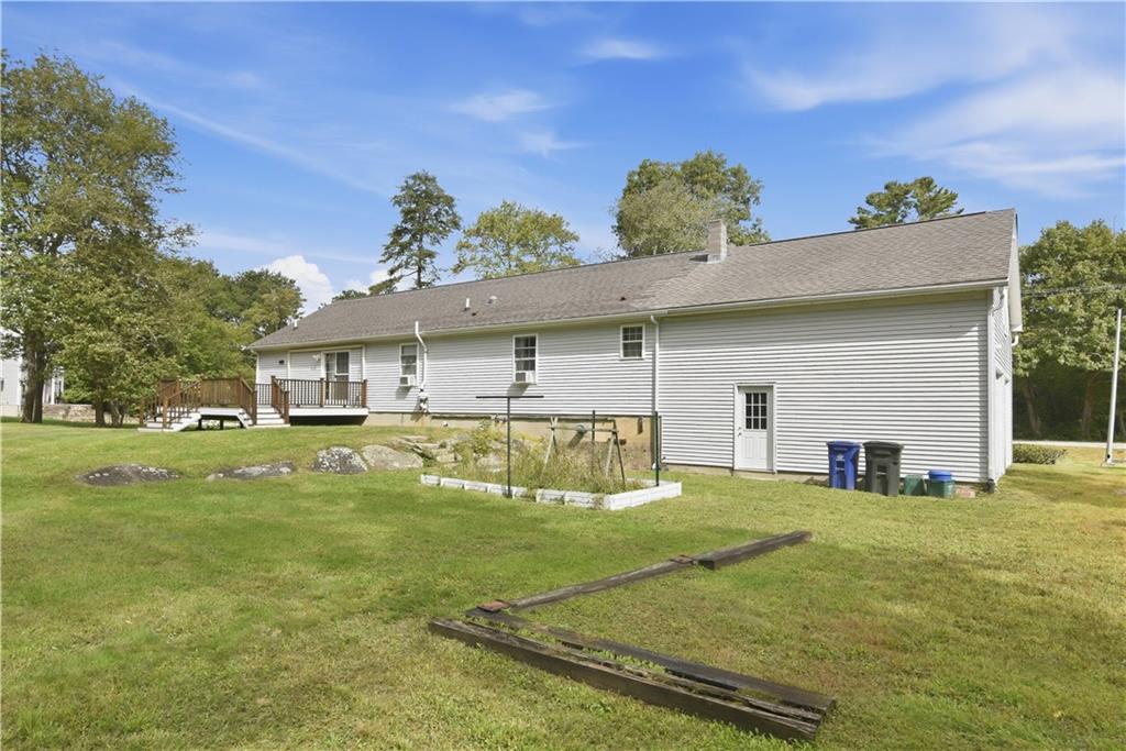 2037 Crandall Road Property Photo 33