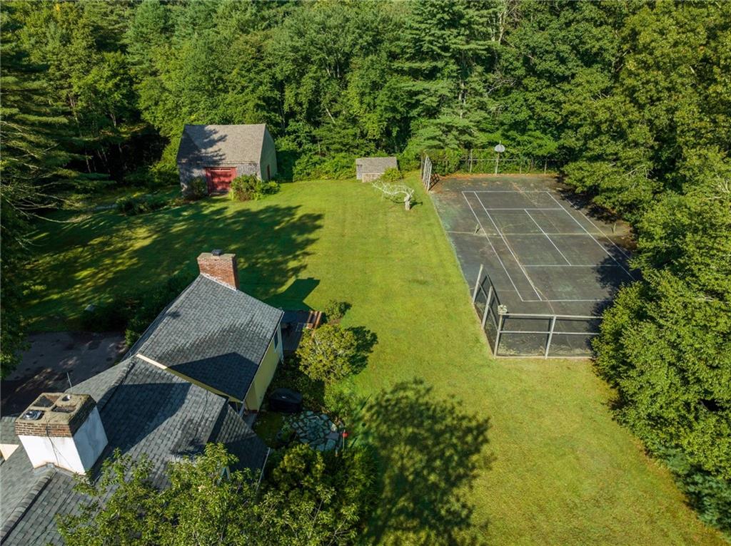 941 Carrs Pond Road Property Photo 5
