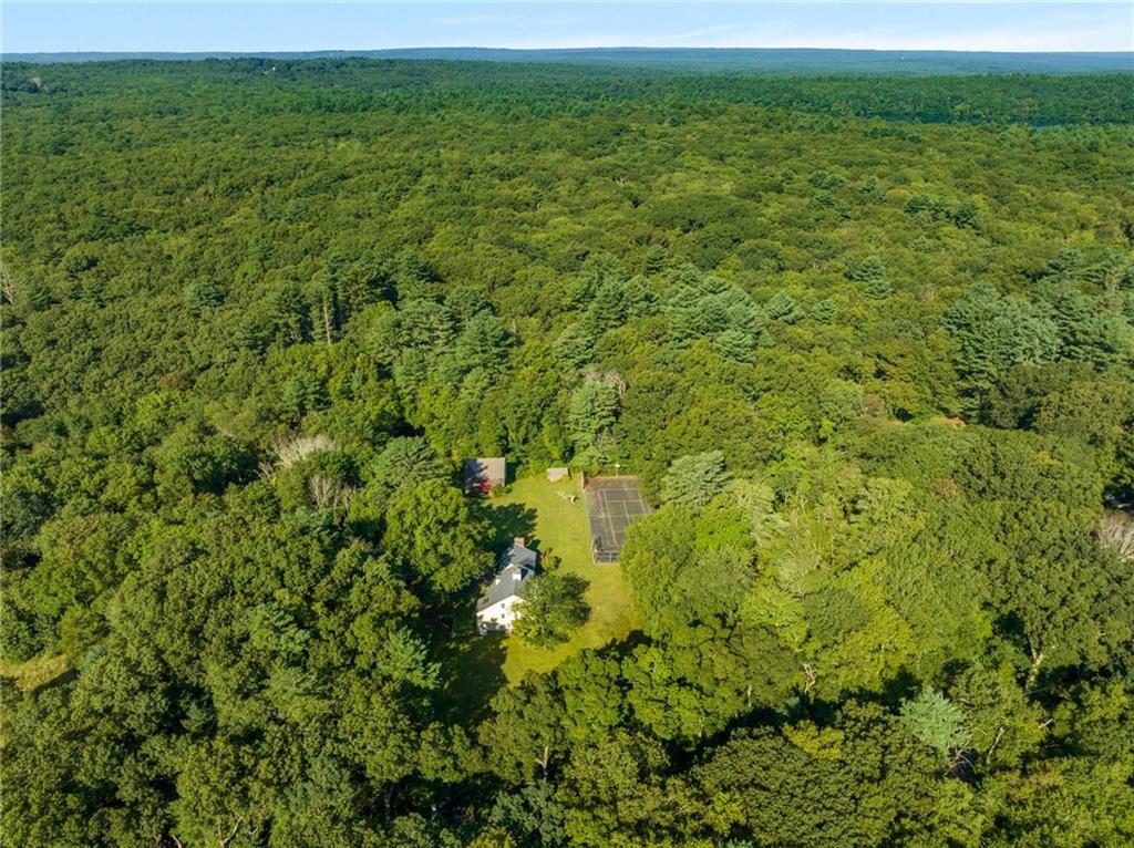 941 Carrs Pond Road Property Photo 8