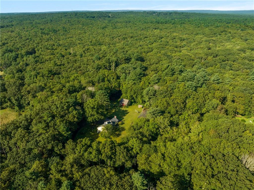 941 Carrs Pond Road Property Photo 9