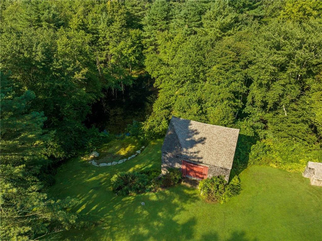941 Carrs Pond Road Property Photo 12