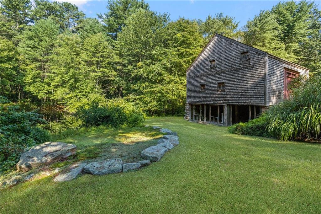 941 Carrs Pond Road Property Photo 18