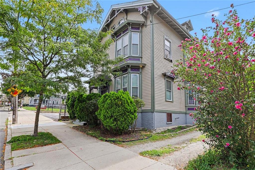 75 Doyle Avenue Property Photo 1