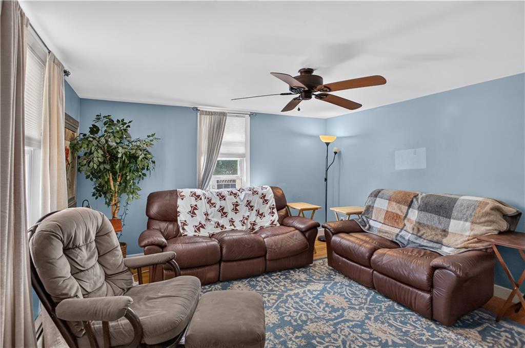 251 Buxton Street Property Photo 12