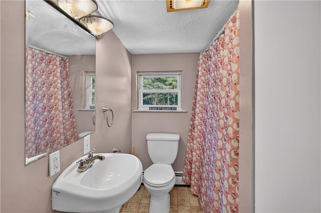 251 Buxton Street Property Photo 27