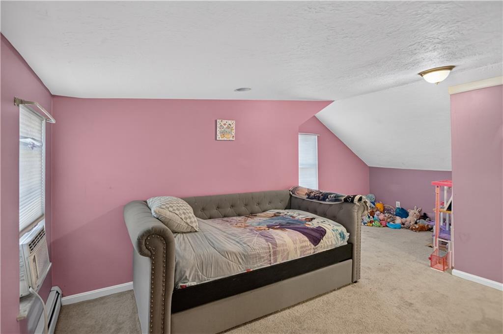 251 Buxton Street Property Photo 32