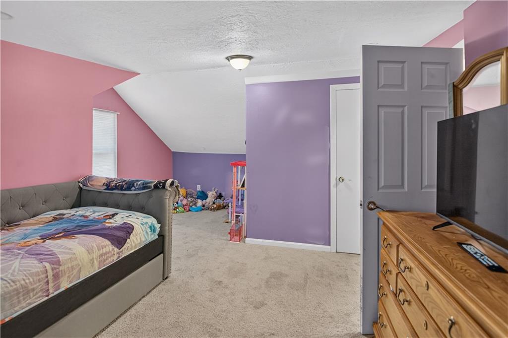 251 Buxton Street Property Photo 33