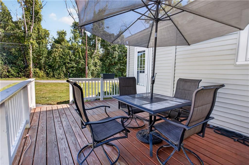 251 Buxton Street Property Photo 43