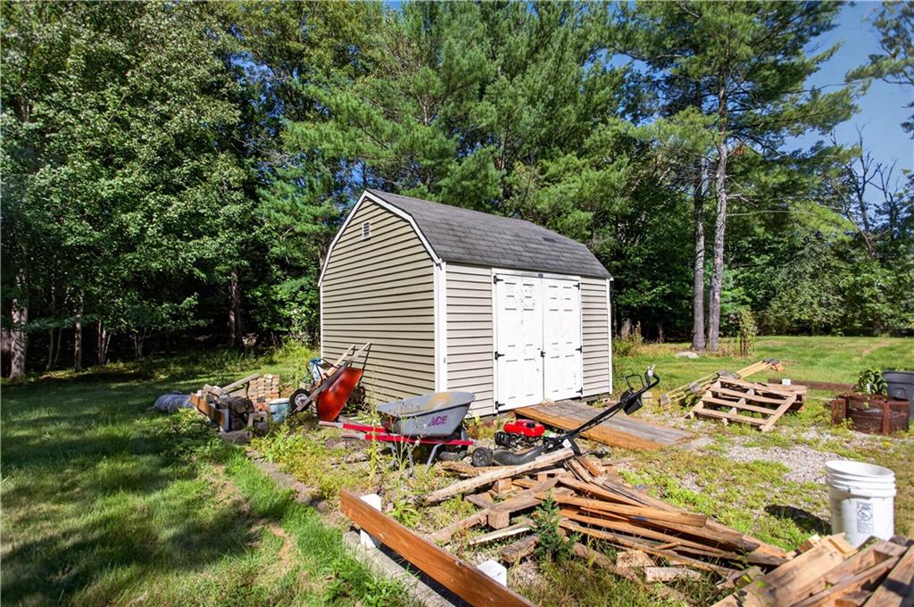 251 Buxton Street Property Photo 48