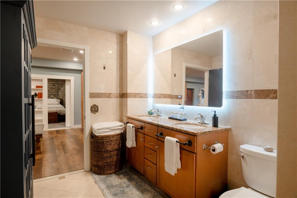 72 Orange Street Unit 1a Property Photo 18