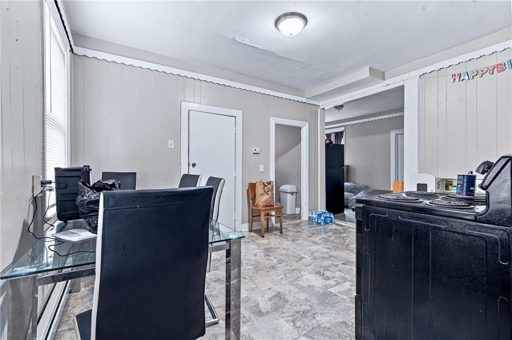 145 Julian Street Property Photo 34