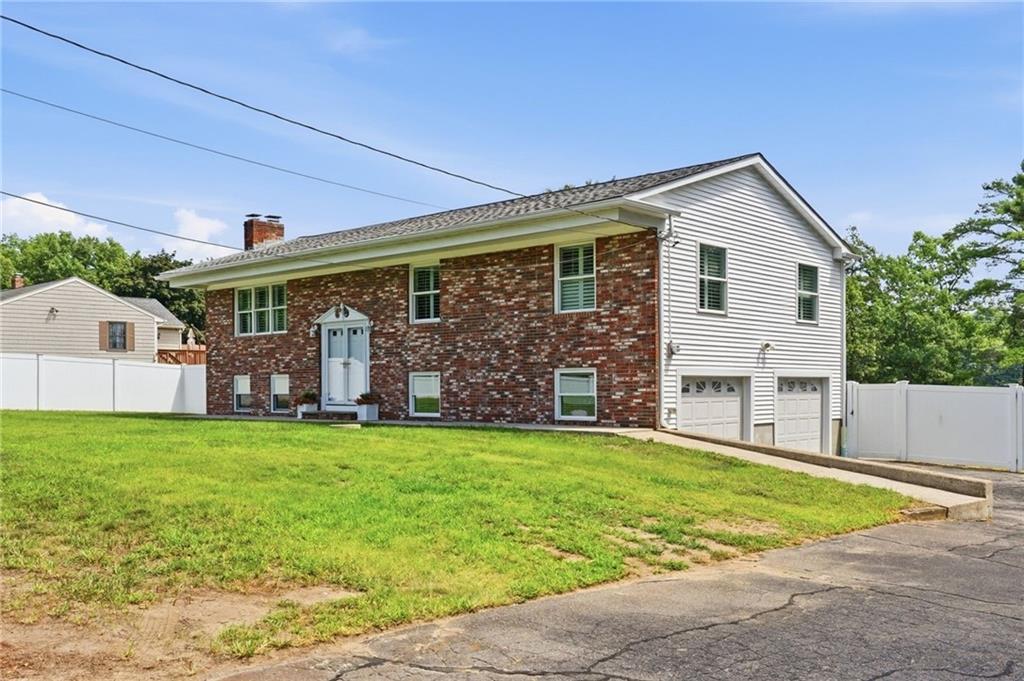 1566 Victory Highway Property Photo 1