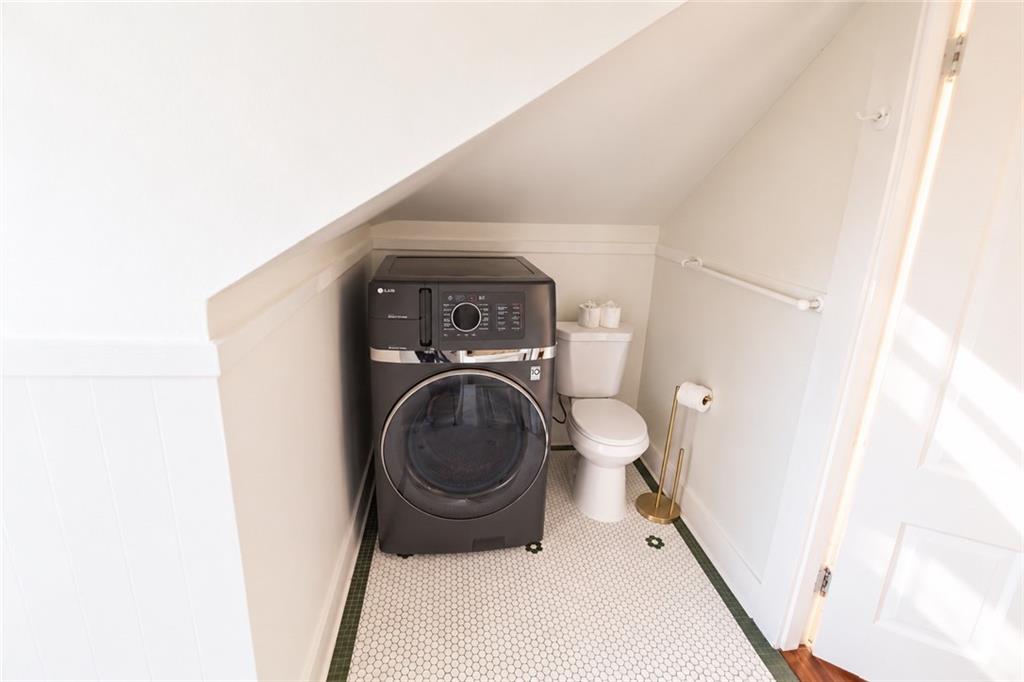 9 Whitfield Place Unit 5 Property Photo 22