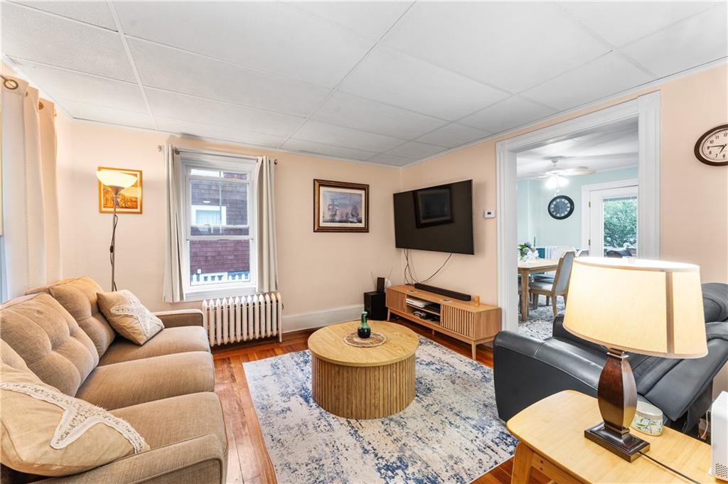 34 Kent Avenue Property Photo 10