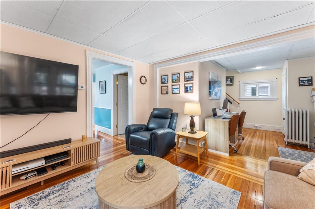 34 Kent Avenue Property Photo 11