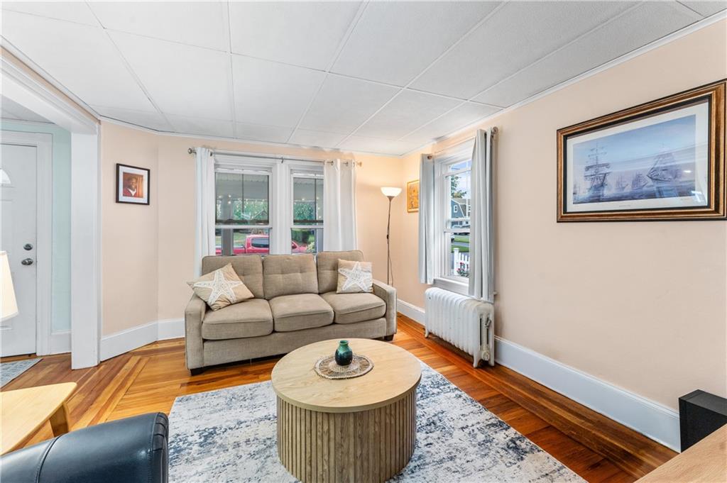 34 Kent Avenue Property Photo 12