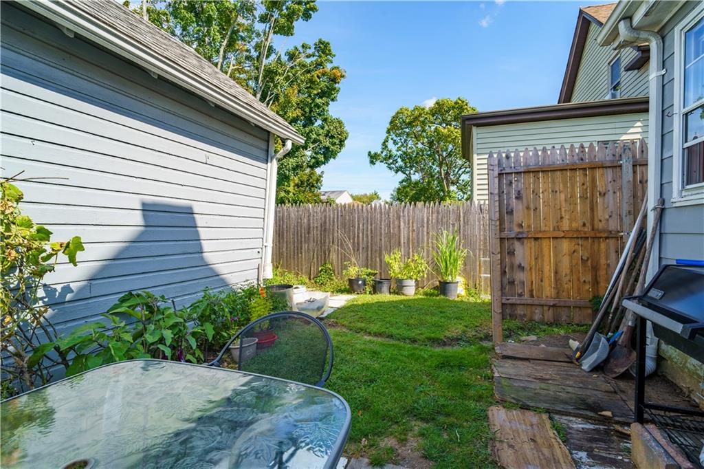 197 Laurens Street Property Photo 24
