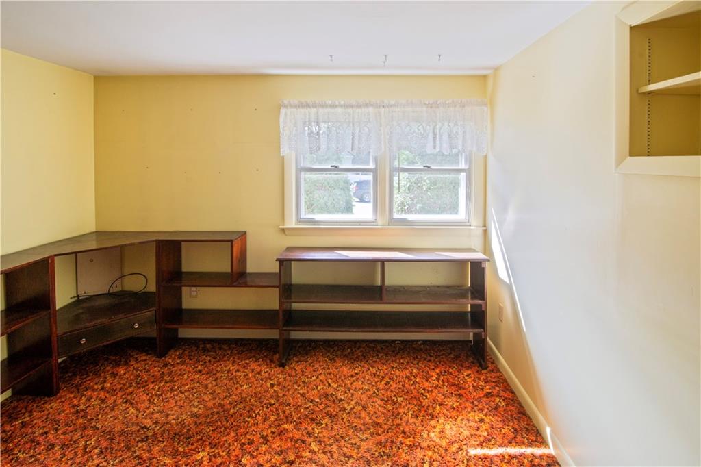 10 Brookdale Drive Property Photo 19