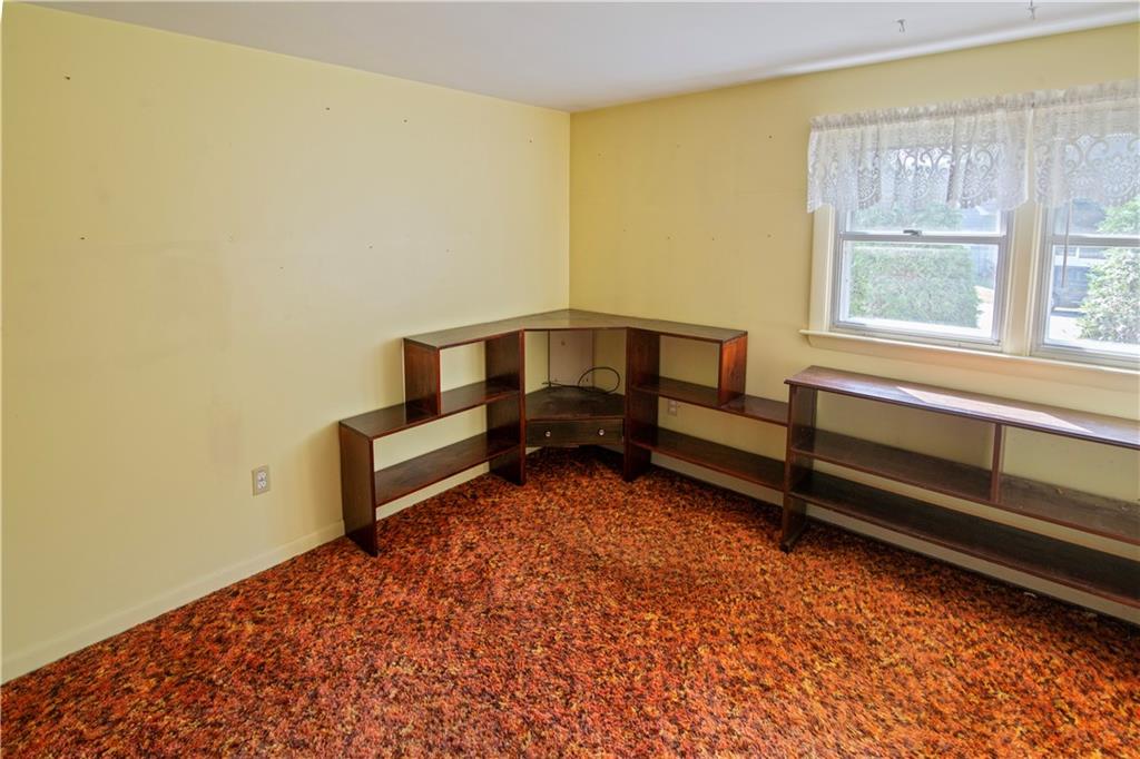 10 Brookdale Drive Property Photo 20