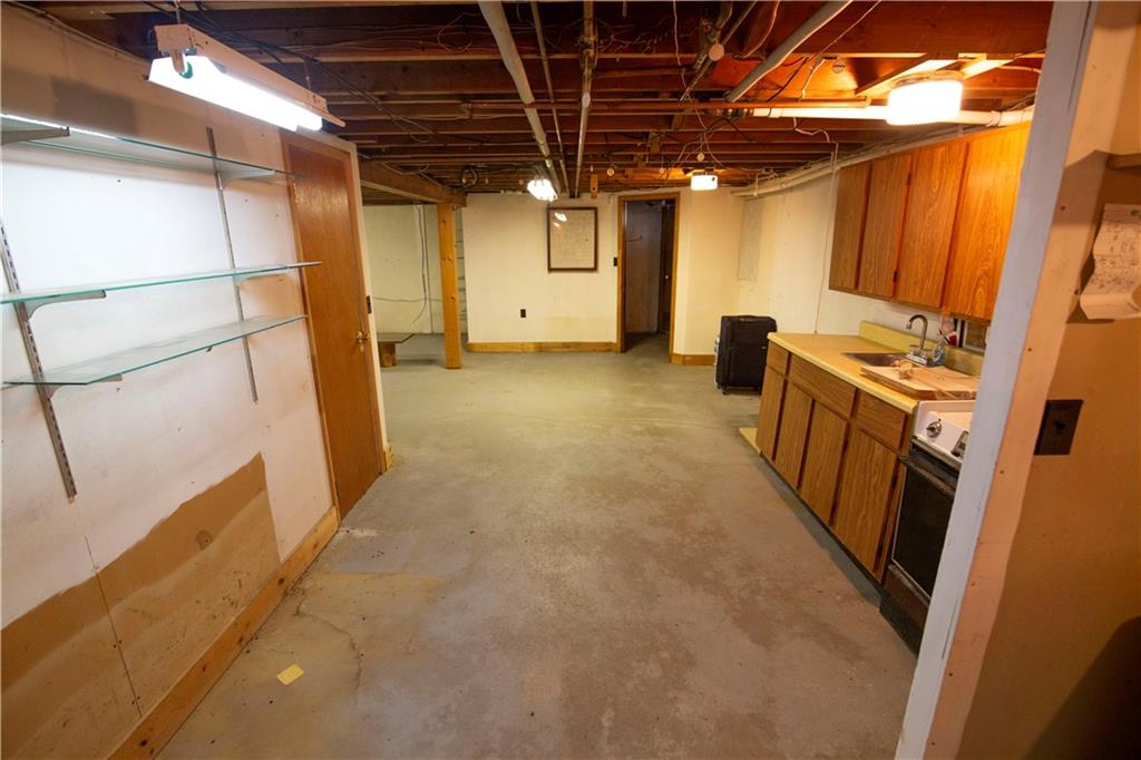 10 Brookdale Drive Property Photo 27