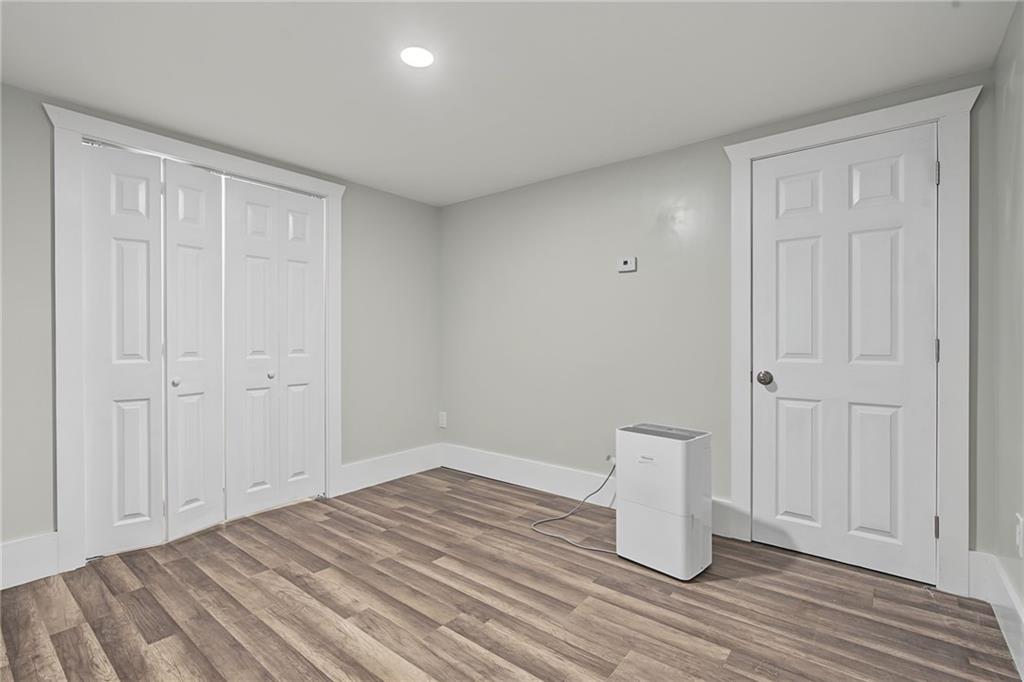 42 Sisson Street Property Photo 12