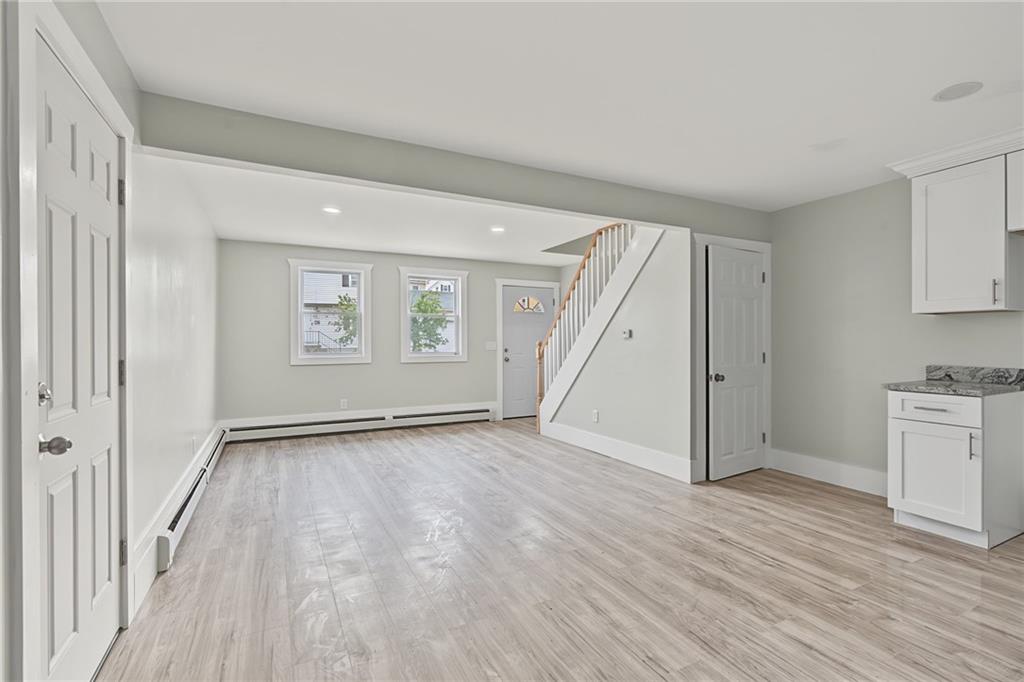 42 Sisson Street Property Photo 20