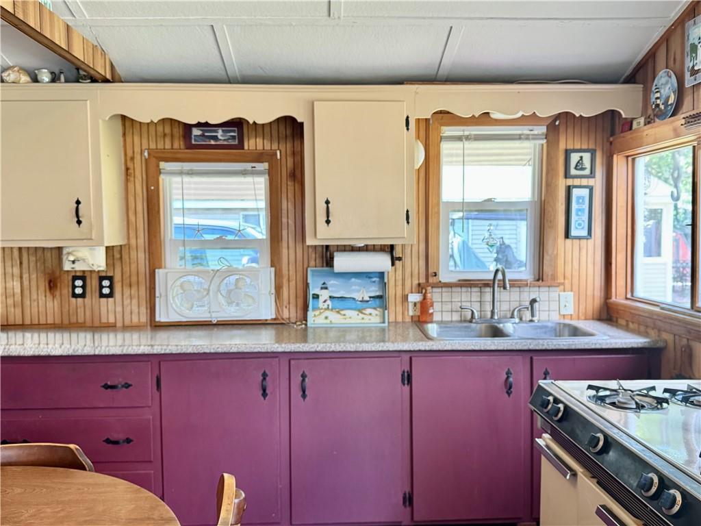 44 East Andrew Comstock Road Property Photo 5
