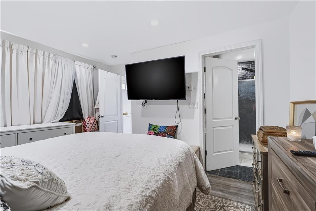 279 Smith Street Property Photo 12