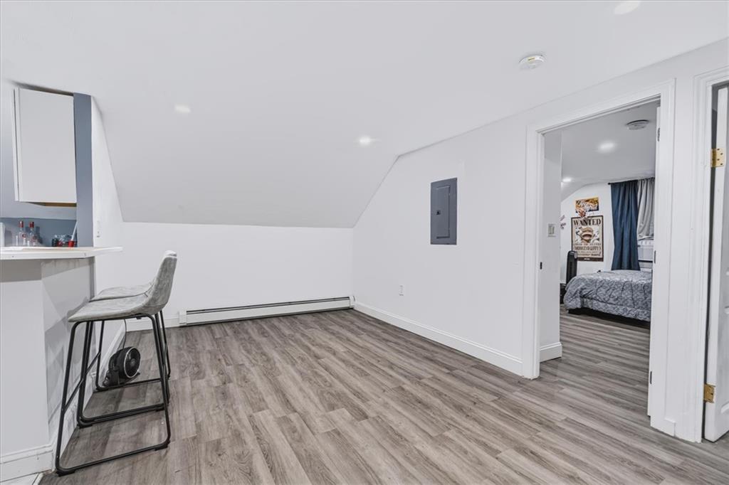 279 Smith Street Property Photo 16