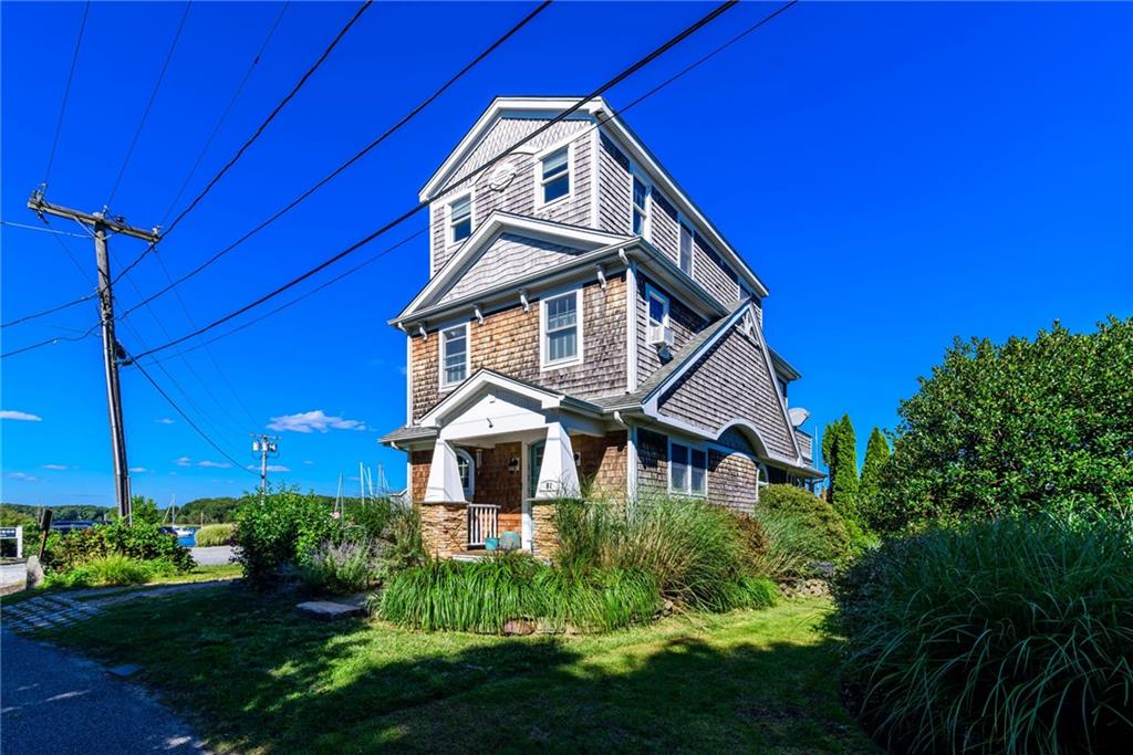 61 Esmond Avenue Property Photo 3