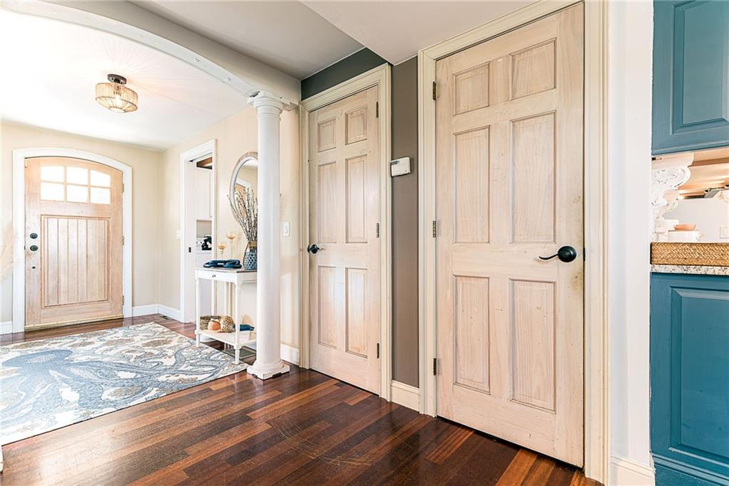 61 Esmond Avenue Property Photo 22