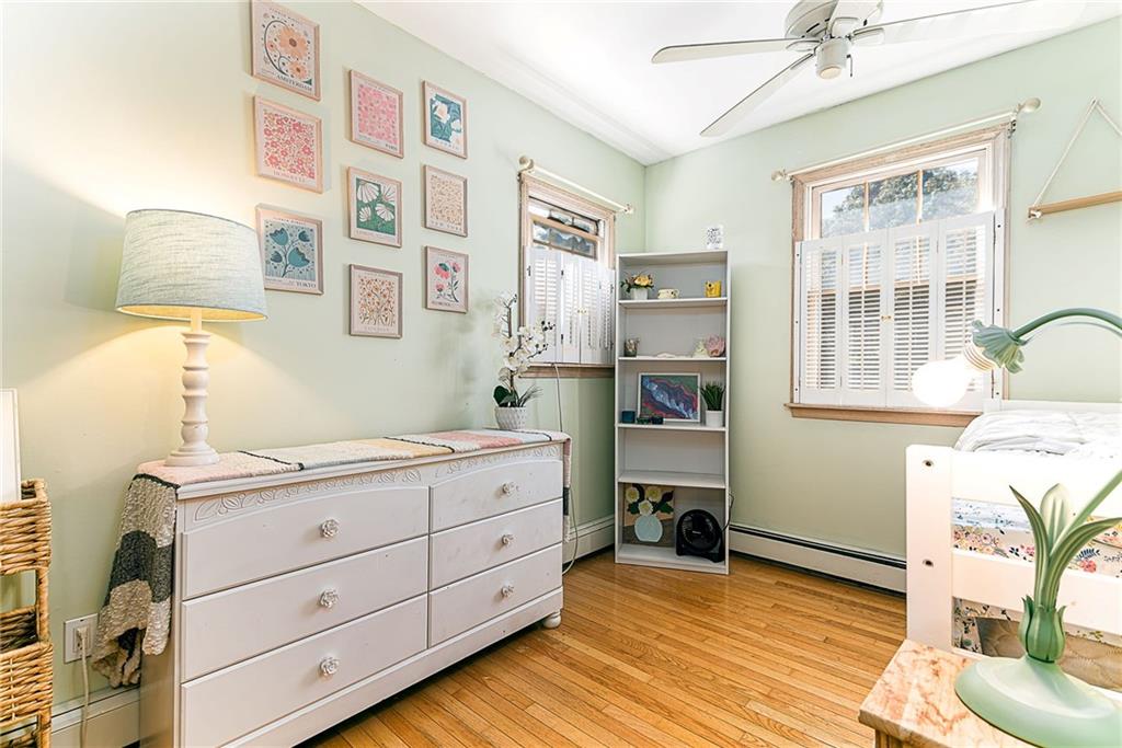 61 Esmond Avenue Property Photo 35