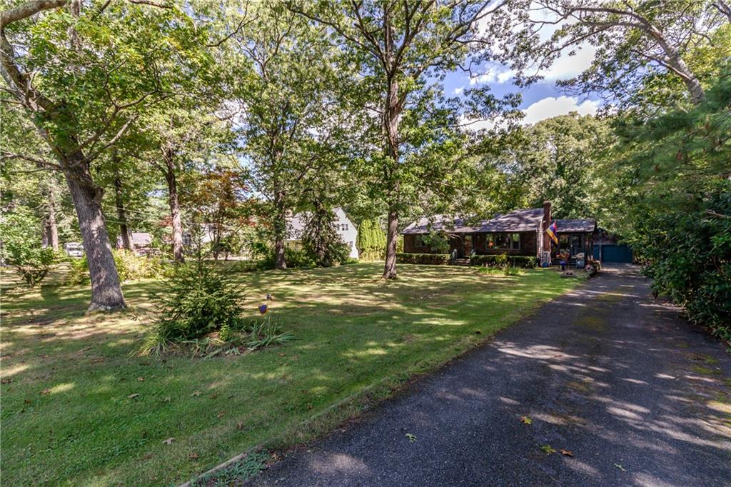 3776 S County Trail Property Photo 3