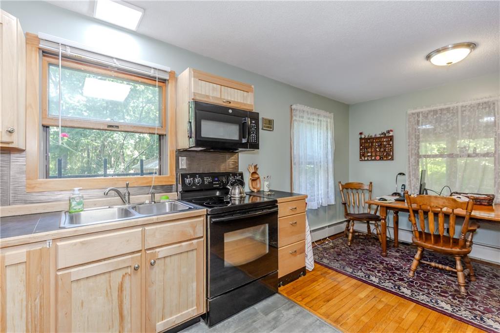 3776 S County Trail Property Photo 12
