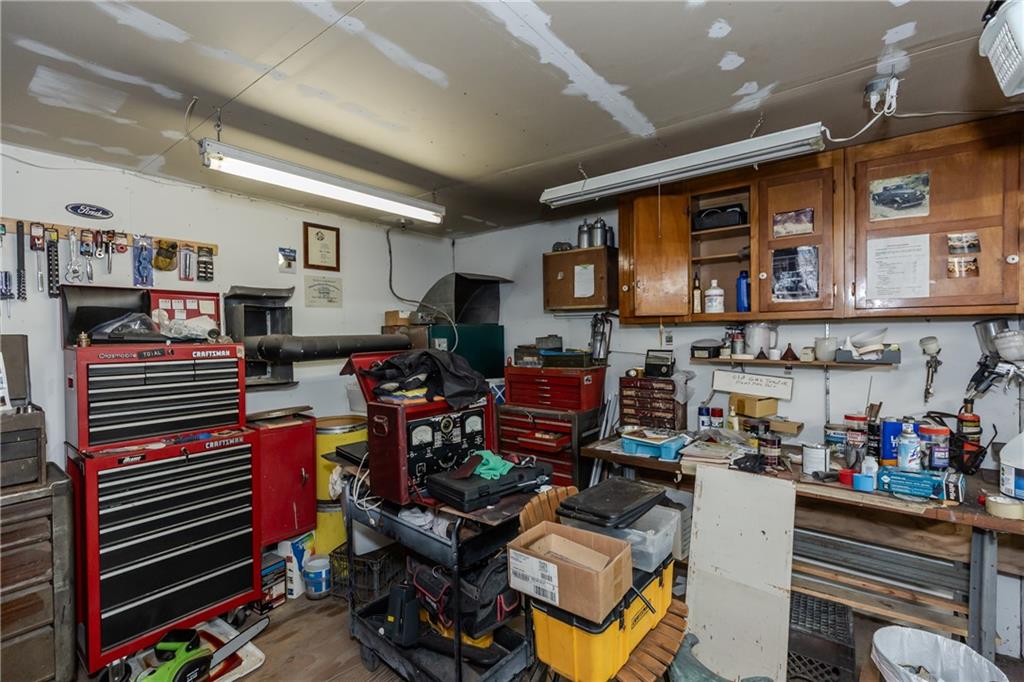 3776 S County Trail Property Photo 34