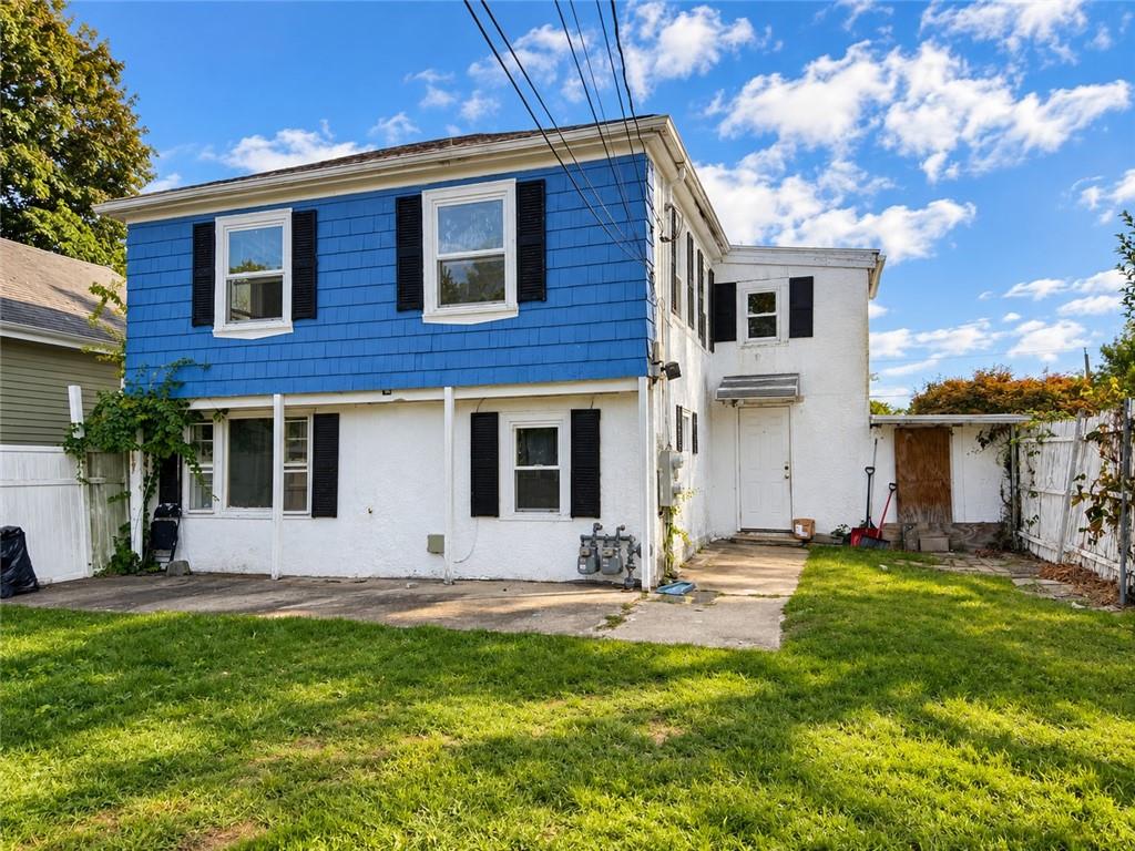 84 Seamans Street Property Photo 1