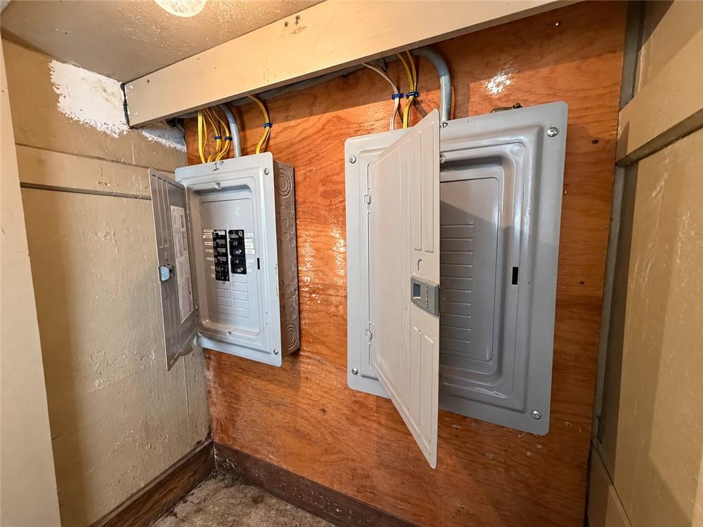 84 Seamans Street Property Photo 15