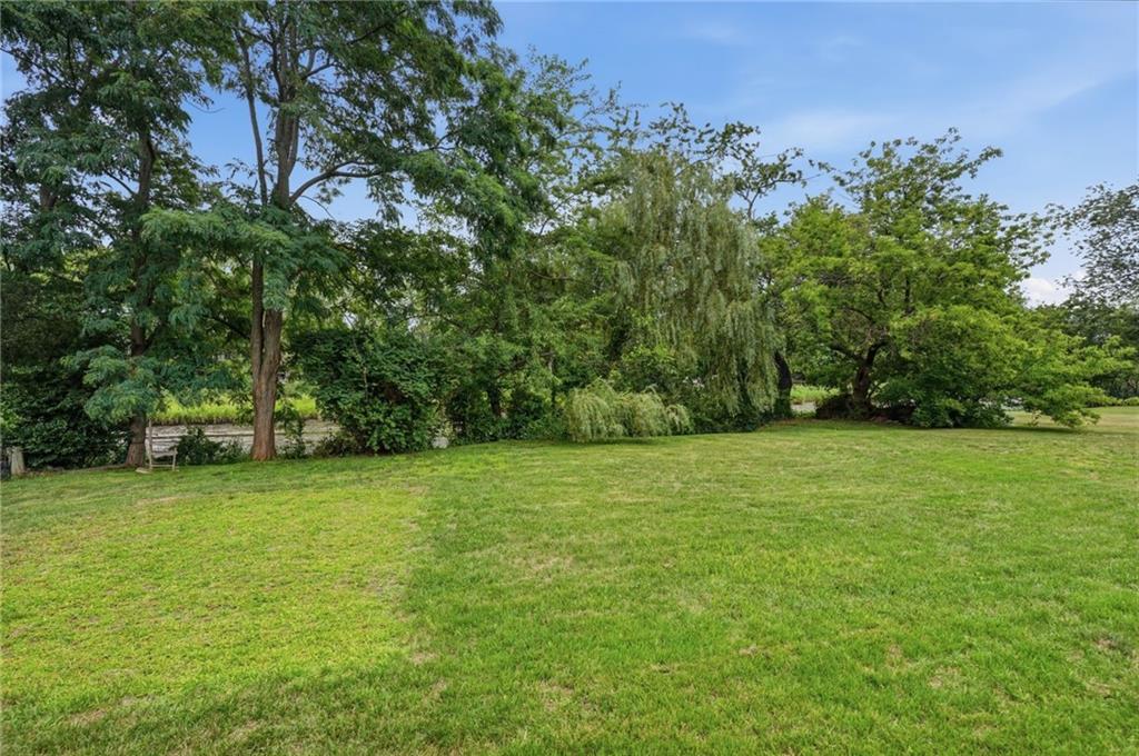 51 Terrace Avenue Property Photo 6