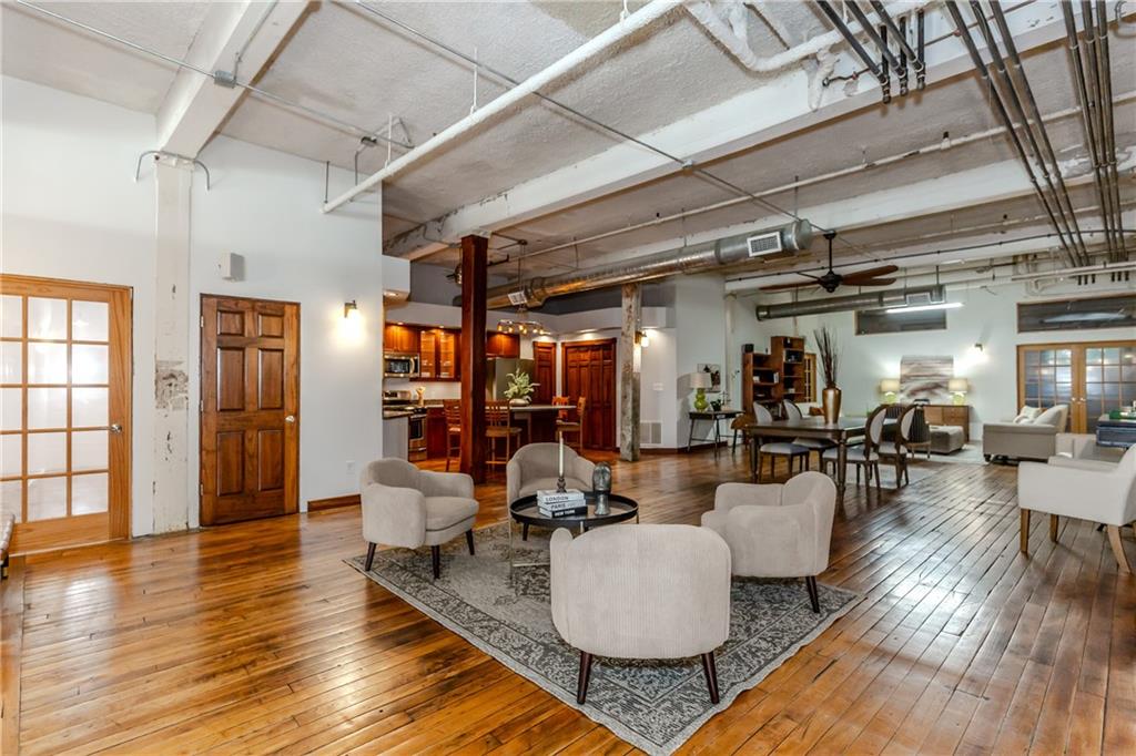 404 Roosevelt Avenue Unit 204g Property Photo 8