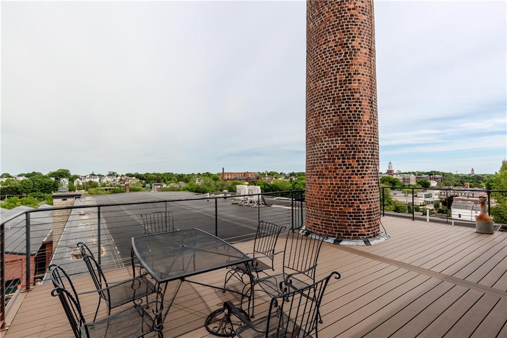 404 Roosevelt Avenue Unit 204g Property Photo 41