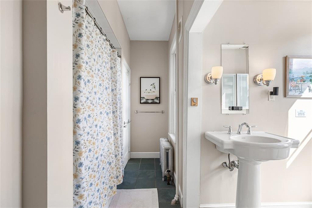 229 Morris Avenue Property Photo 22