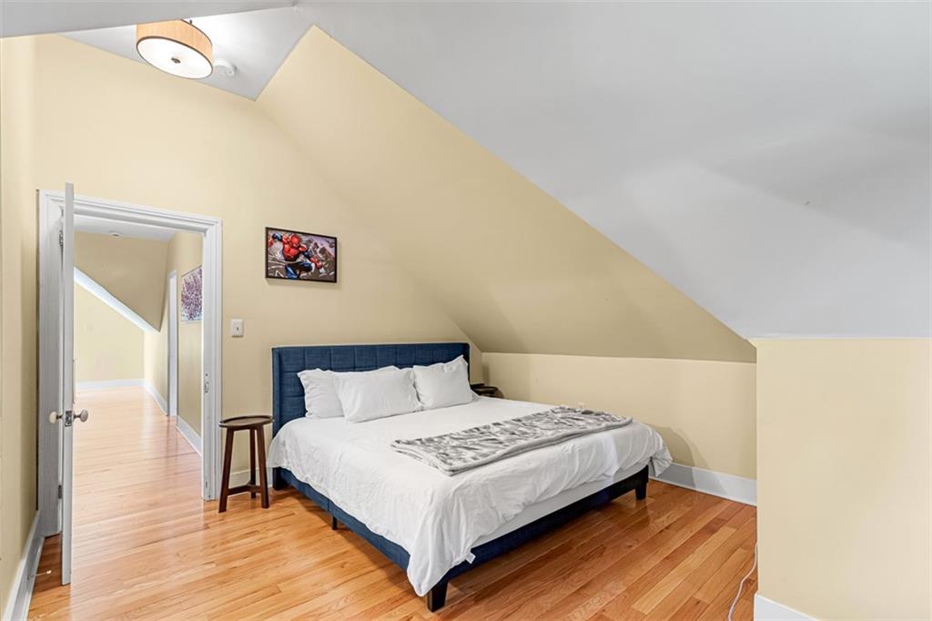 229 Morris Avenue Property Photo 36