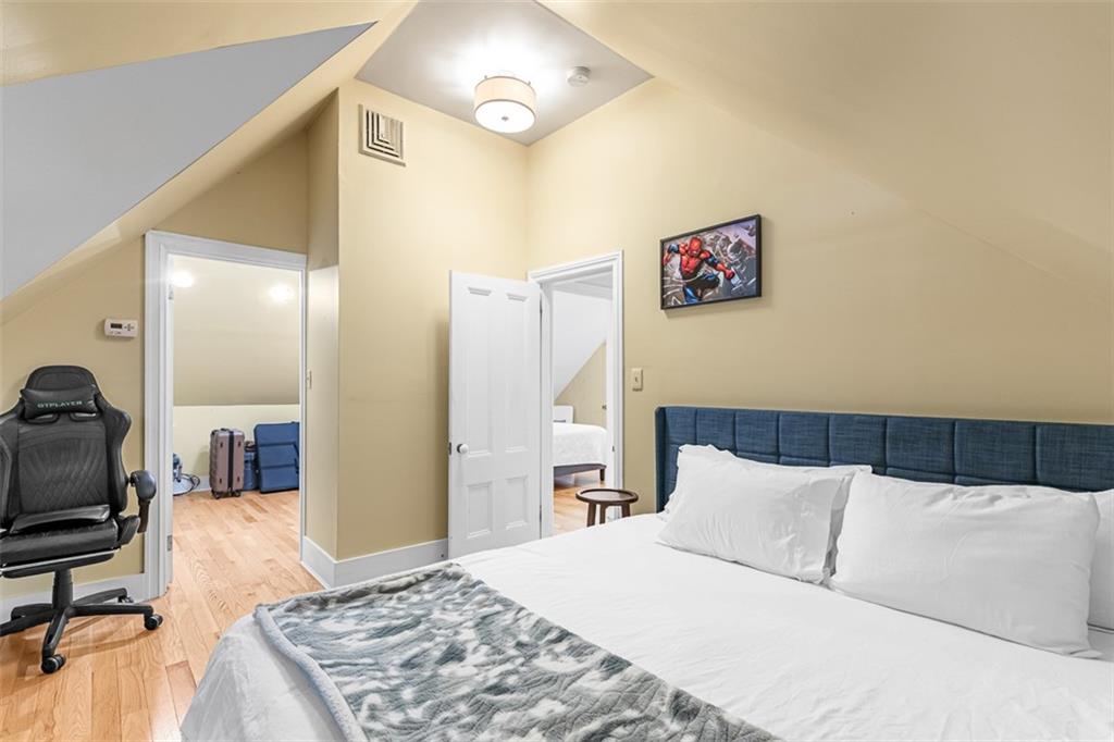 229 Morris Avenue Property Photo 37