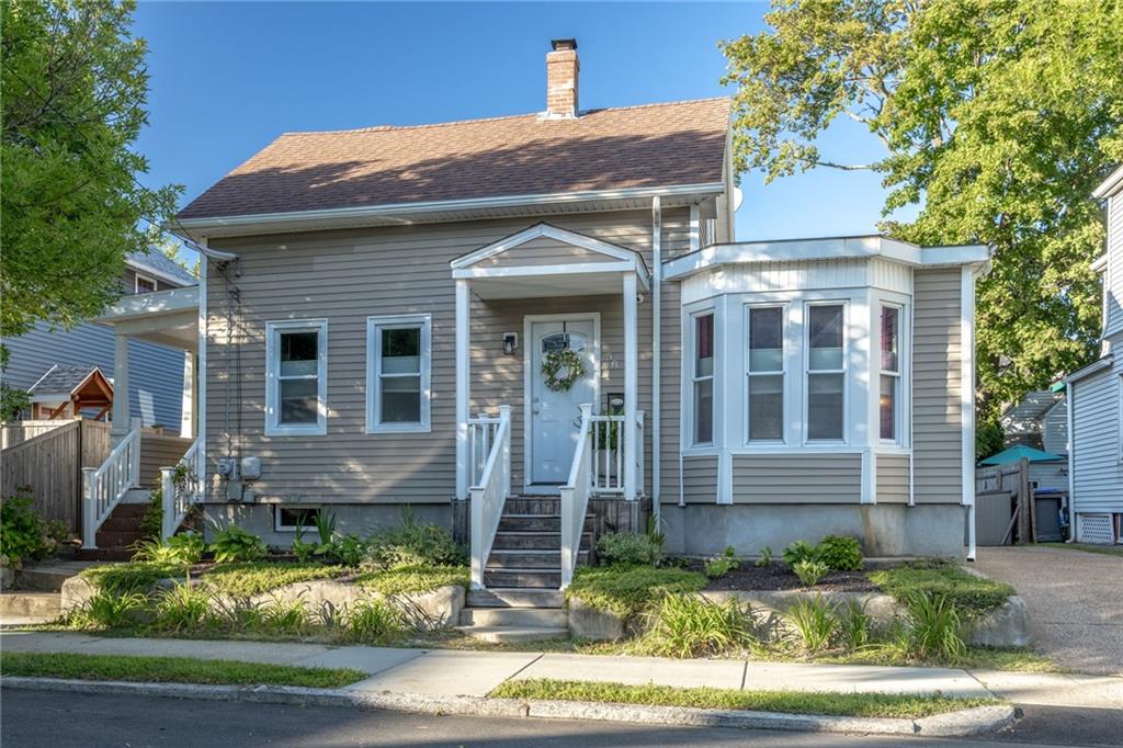 58 Russell Avenue Property Photo 1