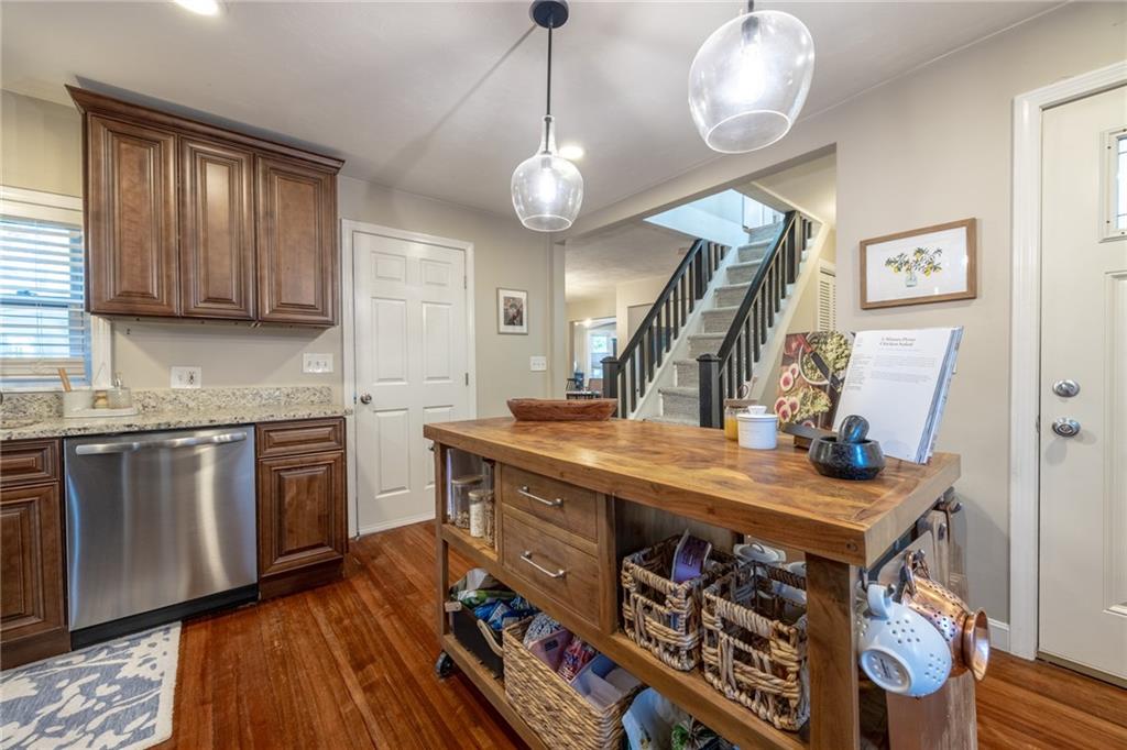 58 Russell Avenue Property Photo 26