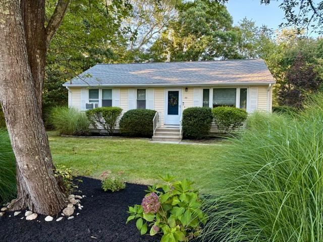 39 Tidewater Drive W Property Photo 1