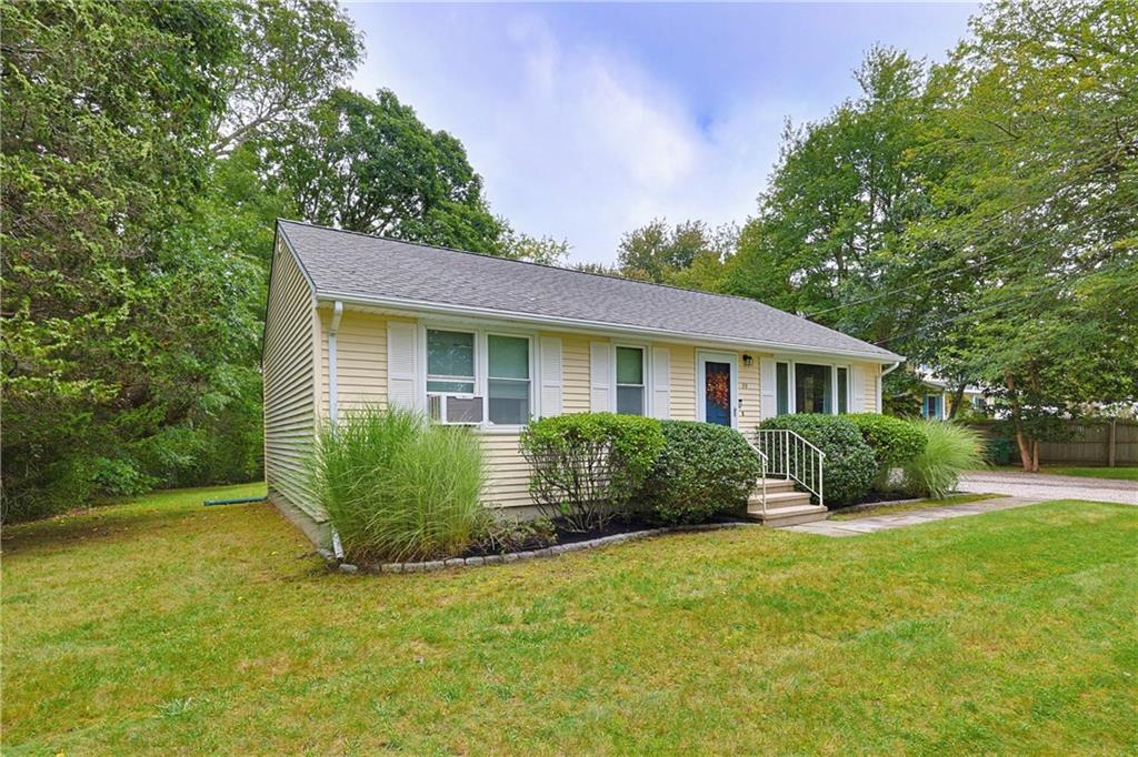 39 Tidewater Drive W Property Photo 3