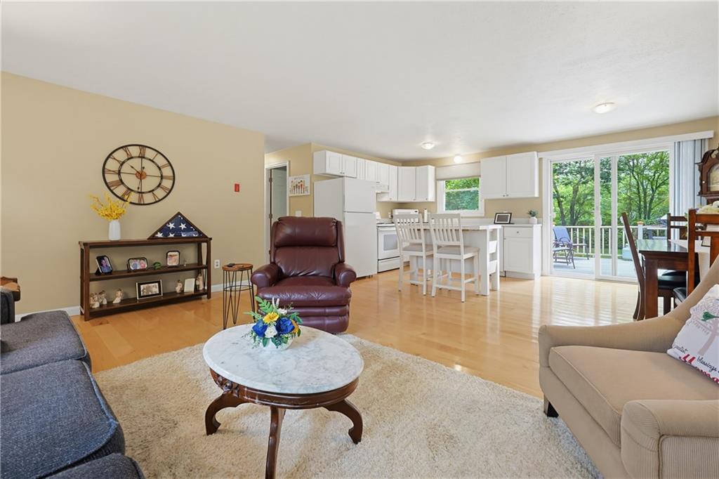 39 Tidewater Drive W Property Photo 15