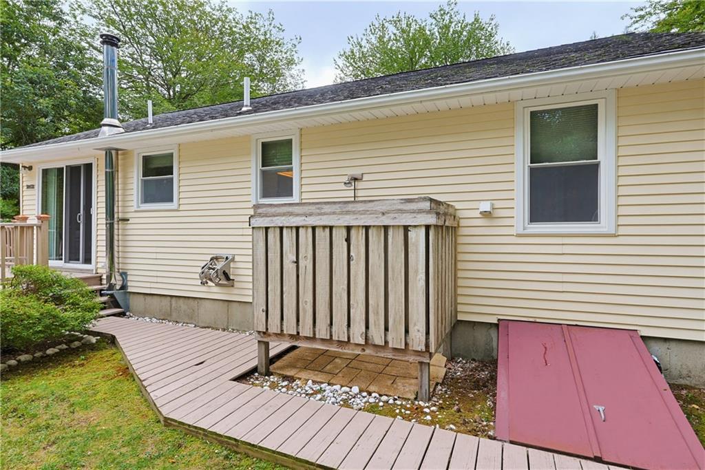 39 Tidewater Drive W Property Photo 29